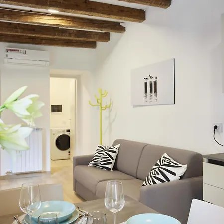 Triestinn - Viale Апартаменти *