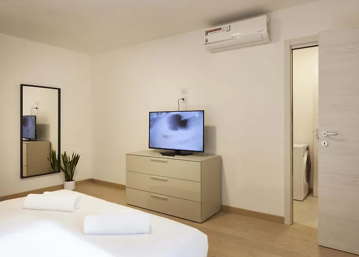 Triestinn - Viale * Трієст